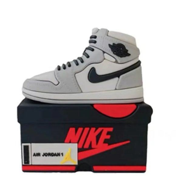 5 Fashion Sneaker Shoe Box Style Cases for AirPods Pro | Bulk Of 5. Keychain - Picture 4 of 6